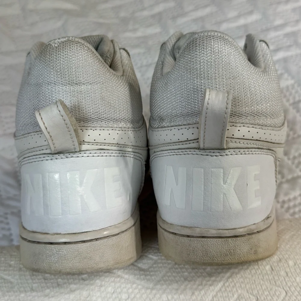 Nike Court Borough Men White High Top Trendy Stylish Sneakers Size 8.5 - Picture 4 of 8
